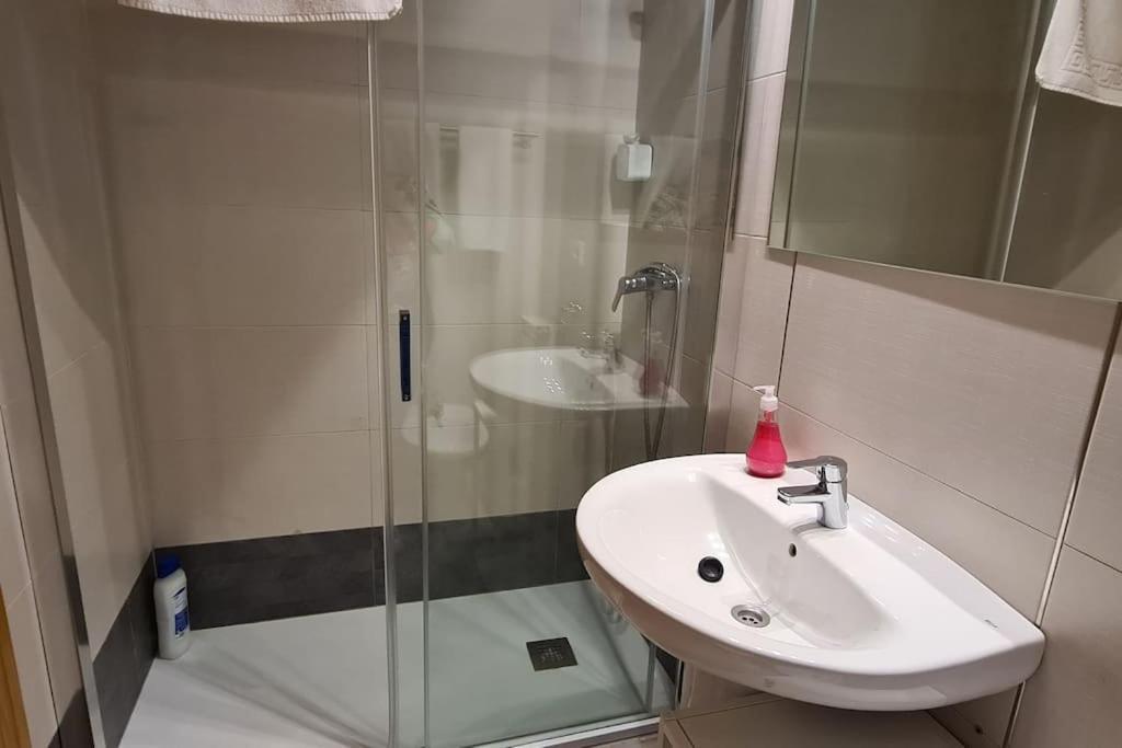 El Llano Job&Family Apartman La Puebla de Alfindén Kültér fotó